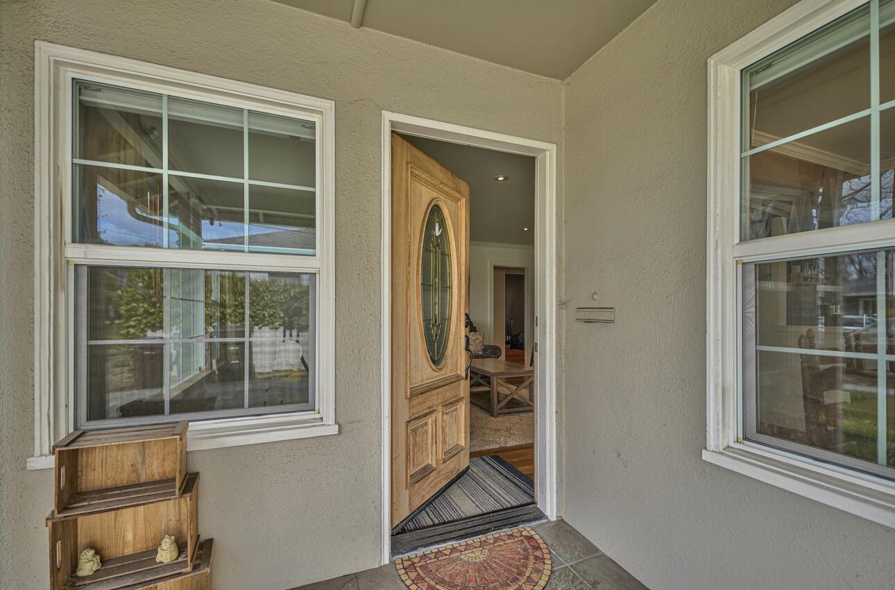 220 San Miguel Avenue, Salinas, CA 93901
