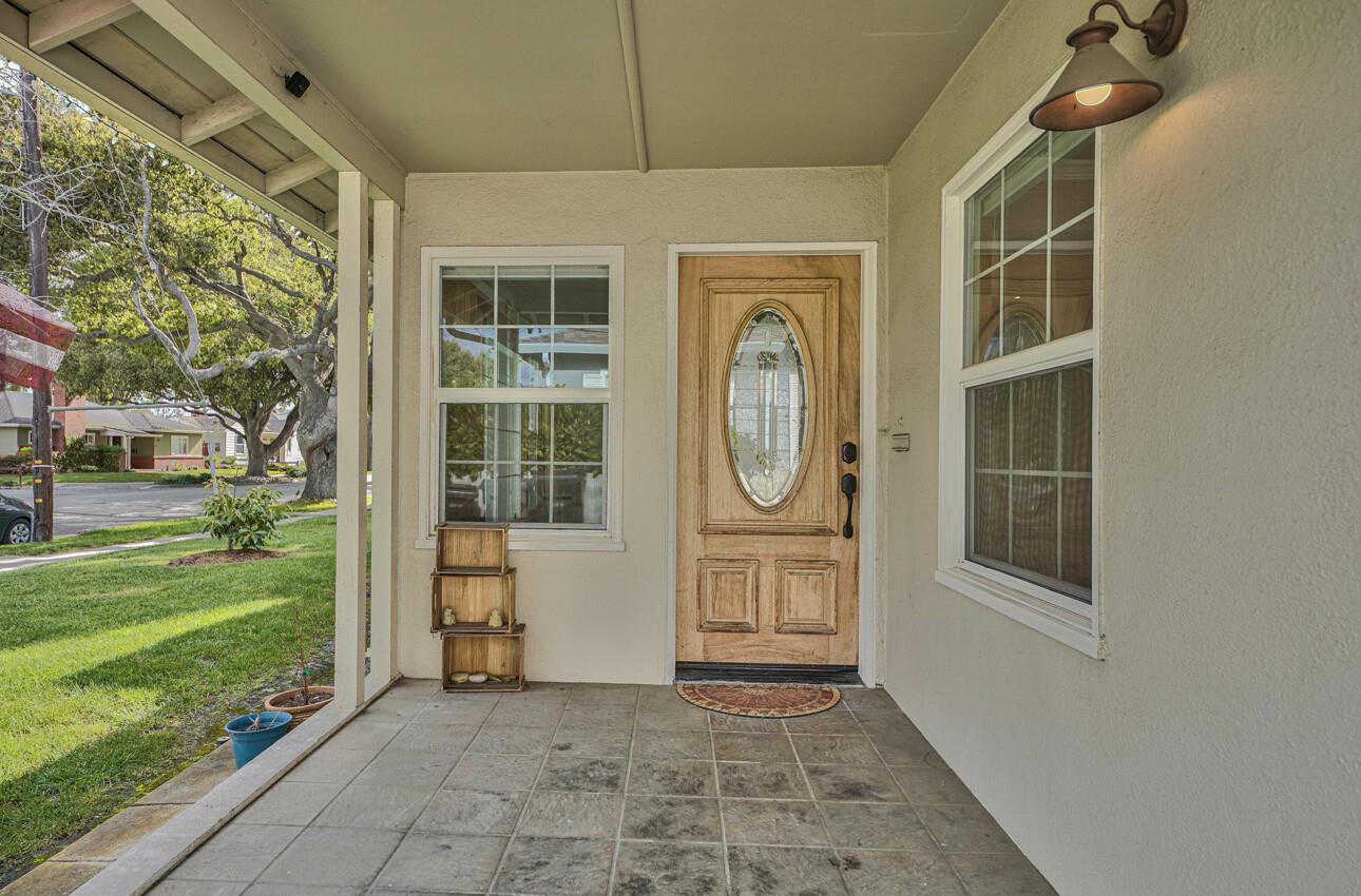 220 San Miguel Avenue, Salinas, CA 93901