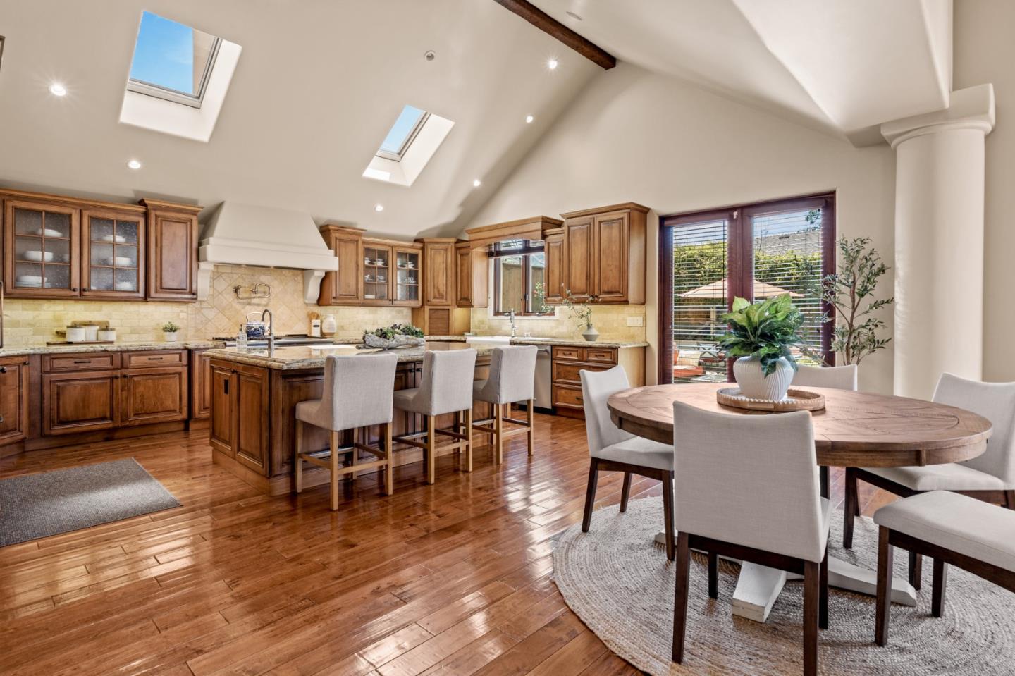 6 White Tail Lane