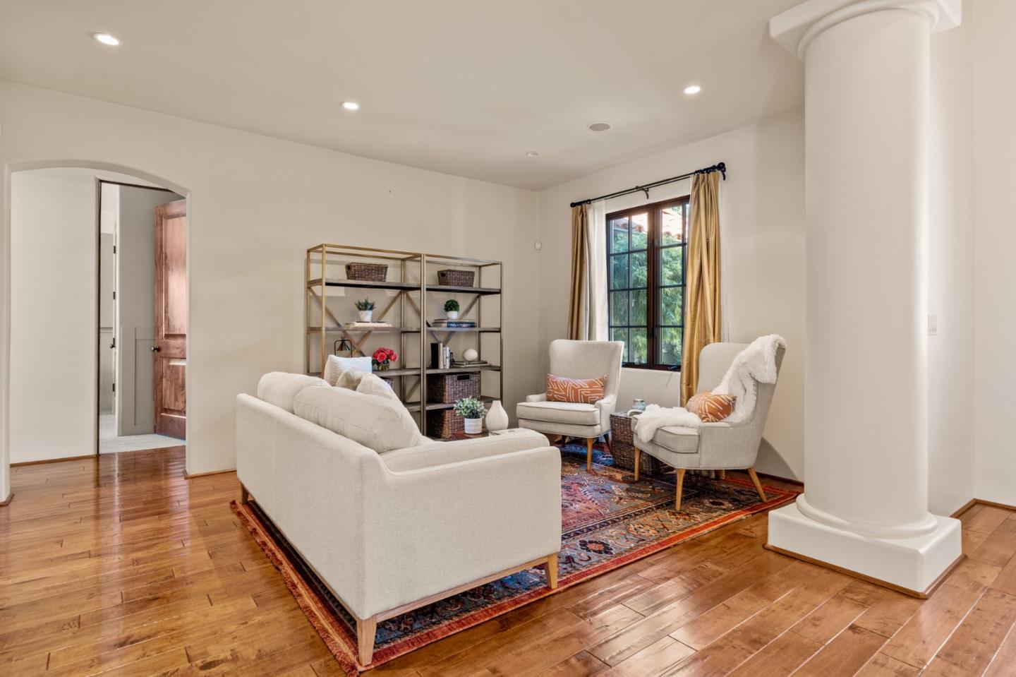 6 White Tail Lane