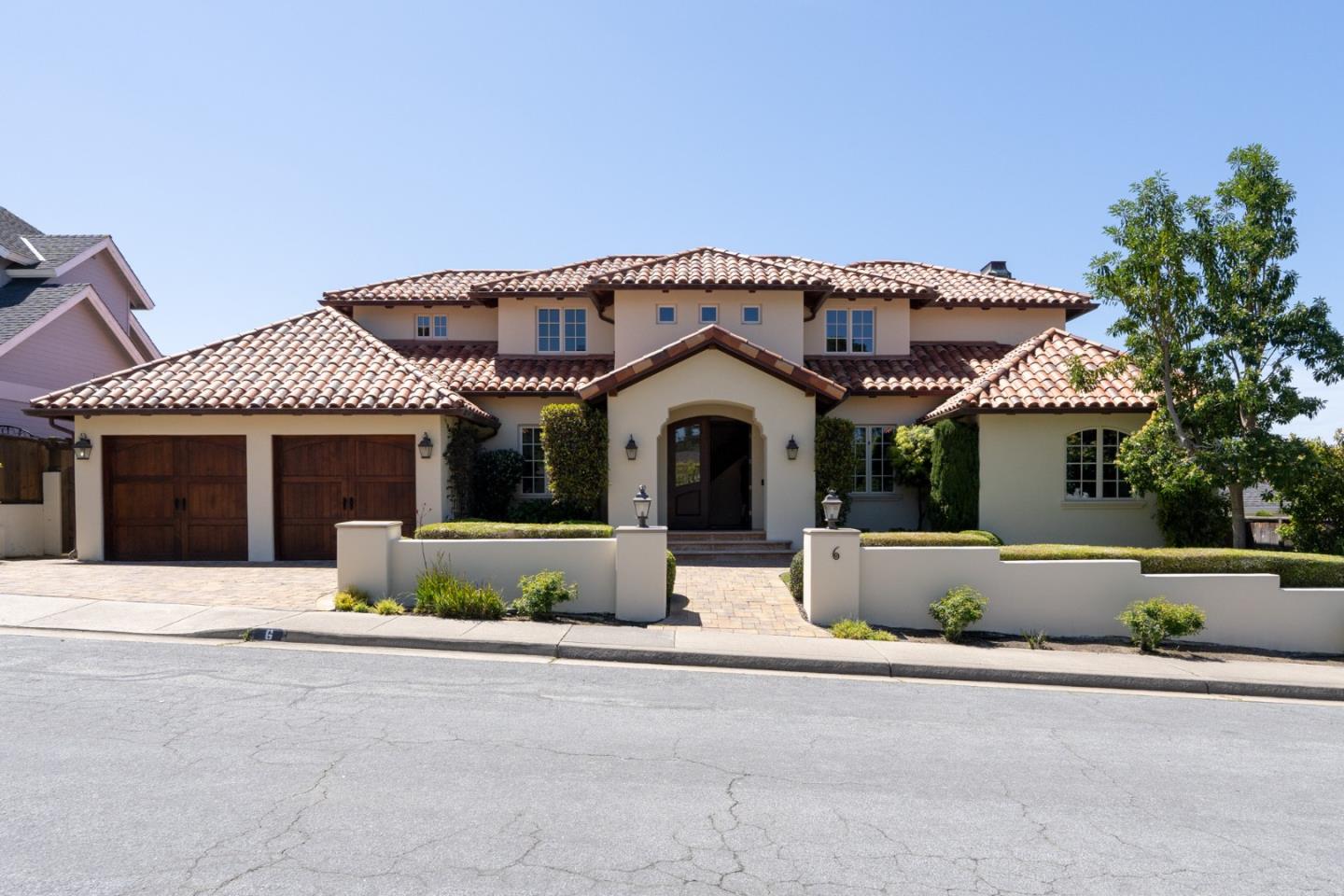6 White Tail Lane