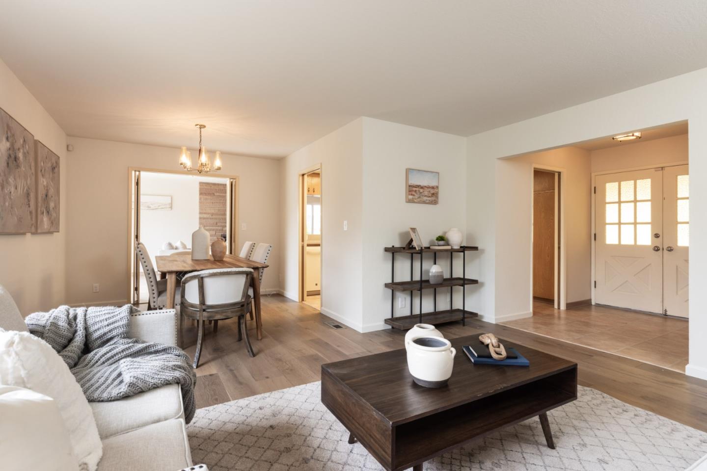38 Santa Monica Court