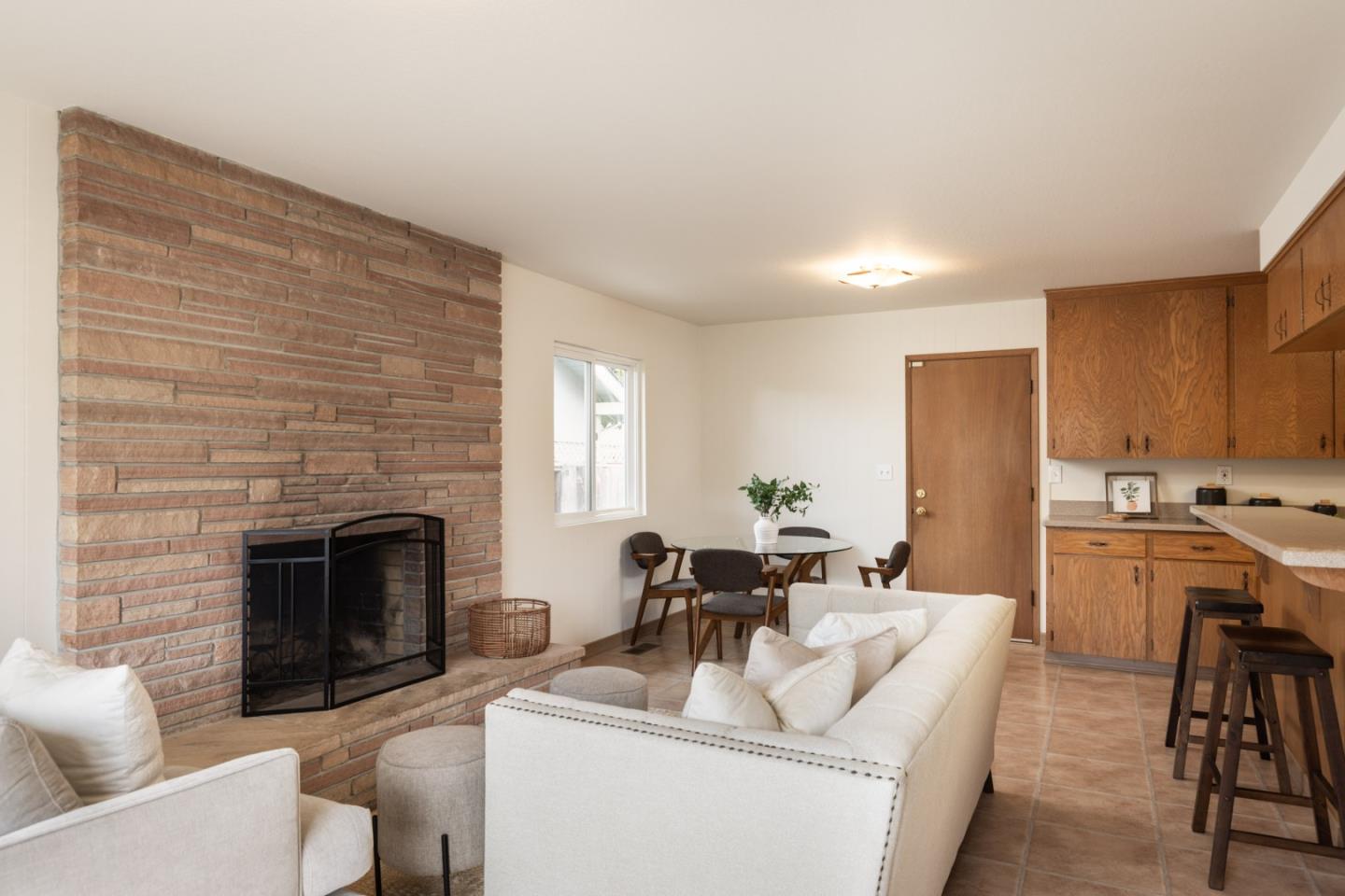 38 Santa Monica Court