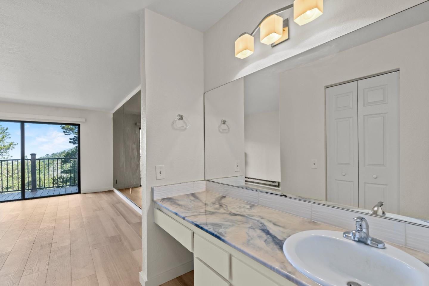 250 Forest Ridge Road 14