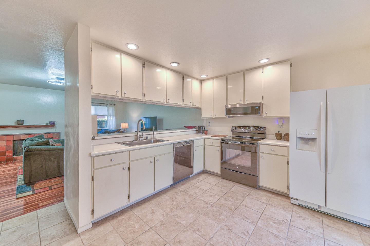 3095 Marina Drive 17, Marina, CA 93933