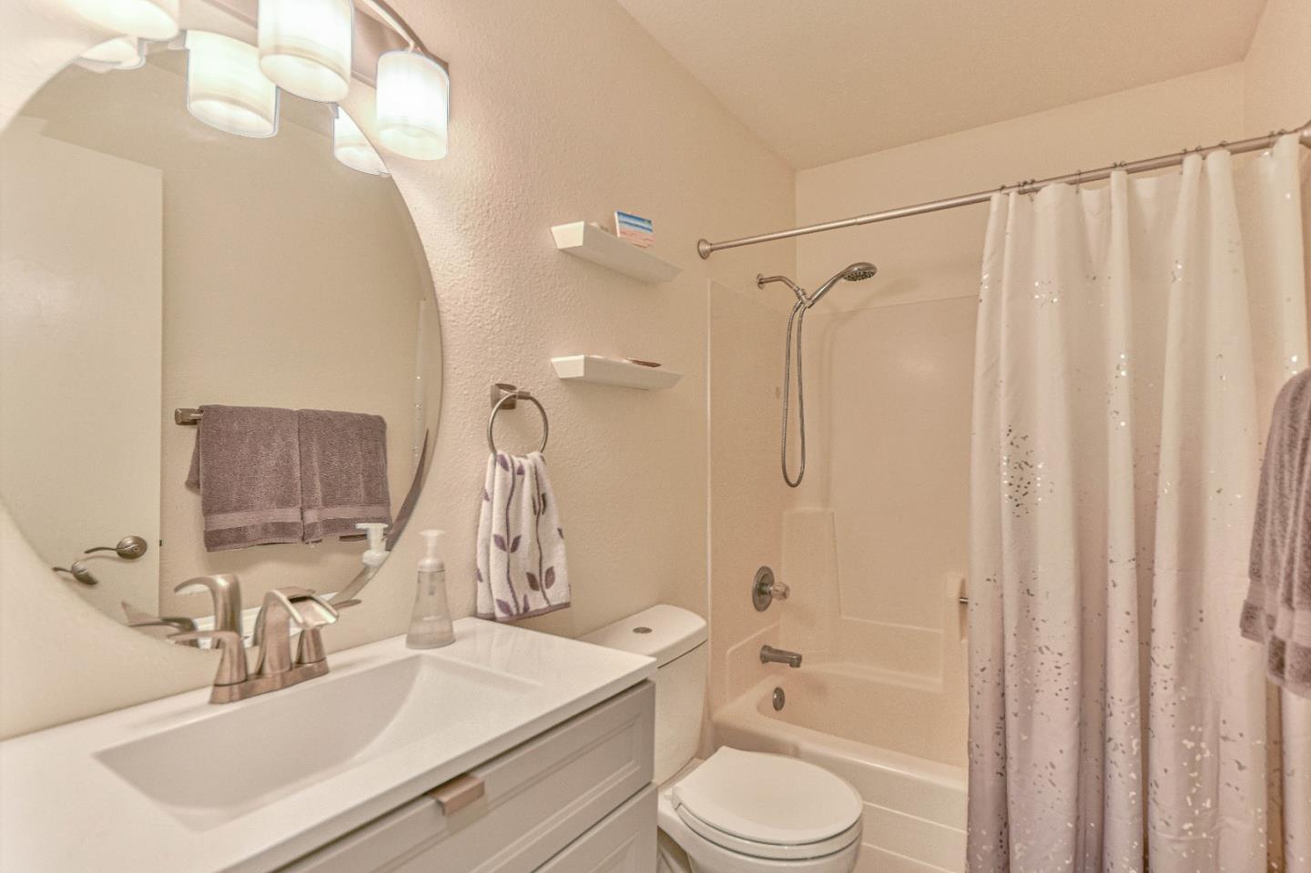 3095 Marina Drive 17, Marina, CA 93933