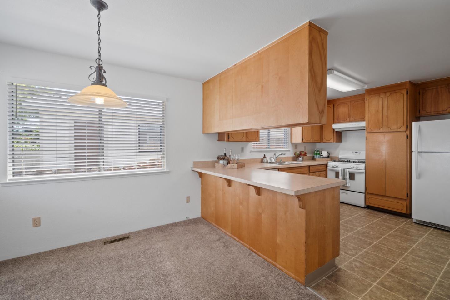 1124 Hamilton Avenue, SEASIDE, CA 93955