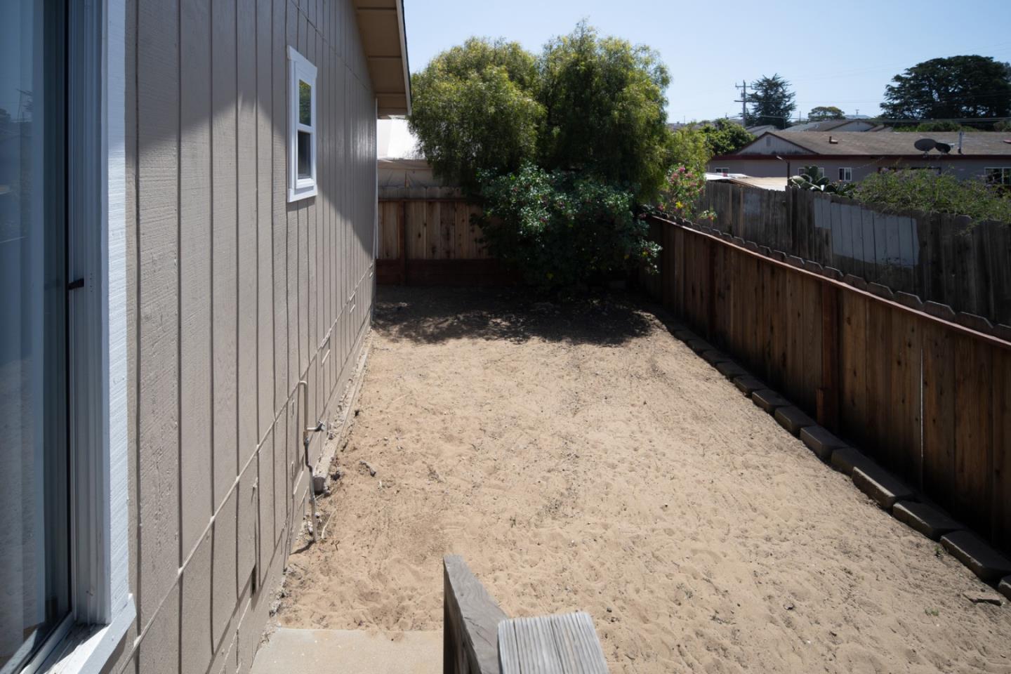 1124 Hamilton Avenue, SEASIDE, CA 93955
