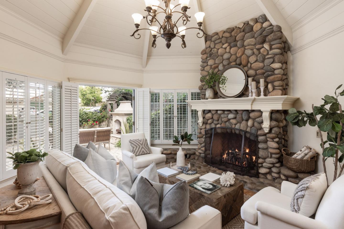 0 San Antonio 5 SE of Ocean Avenue, CARMEL, CA 93921