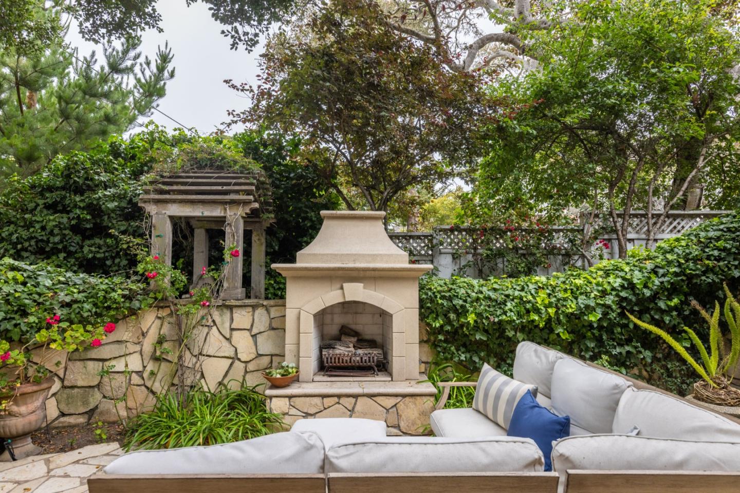 0 San Antonio 5 SE of Ocean Avenue, CARMEL, CA 93921