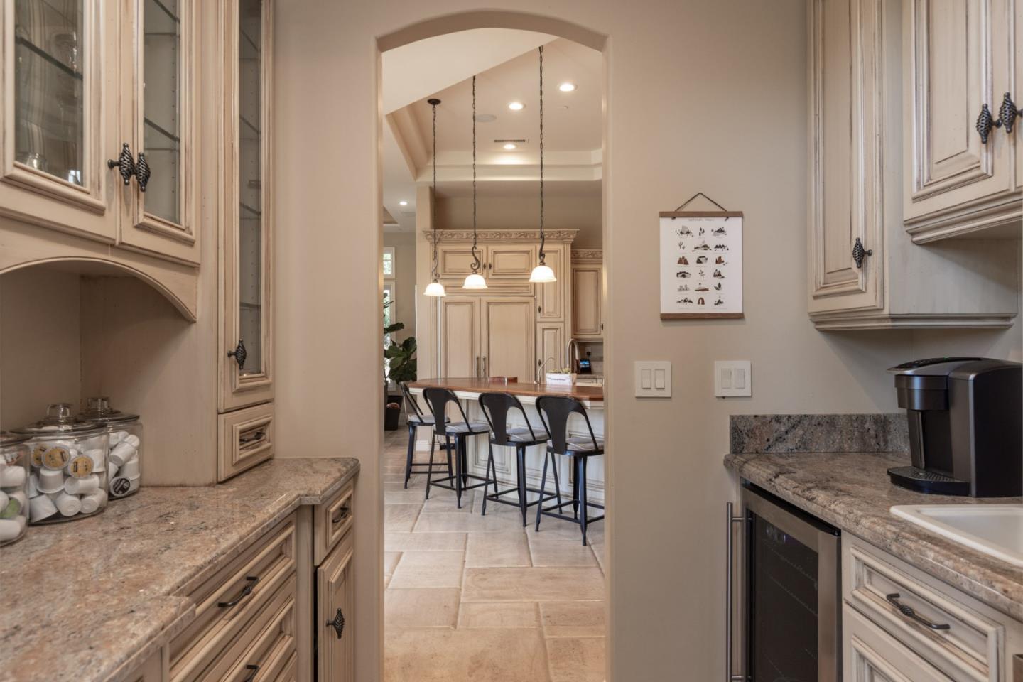 19831 Spring Ridge Terrace, SALINAS, CA 93908