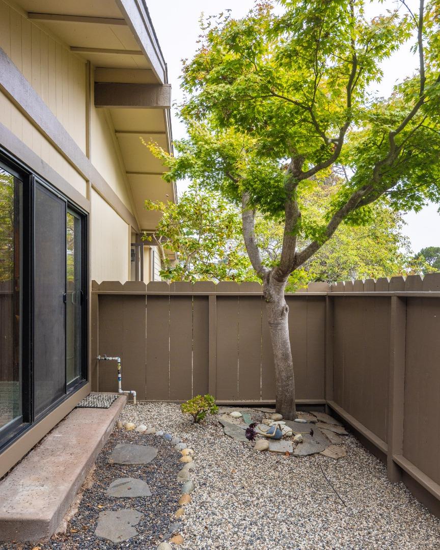 1360 Josselyn Canyon Road 27, MONTEREY, CA 93940