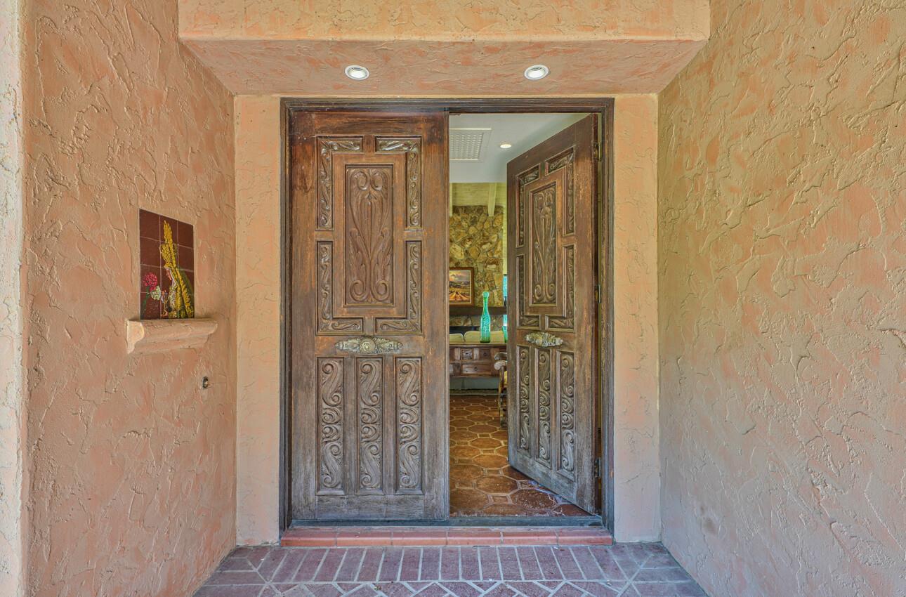 18820 Cachagua Road, CARMEL VALLEY, CA 93924