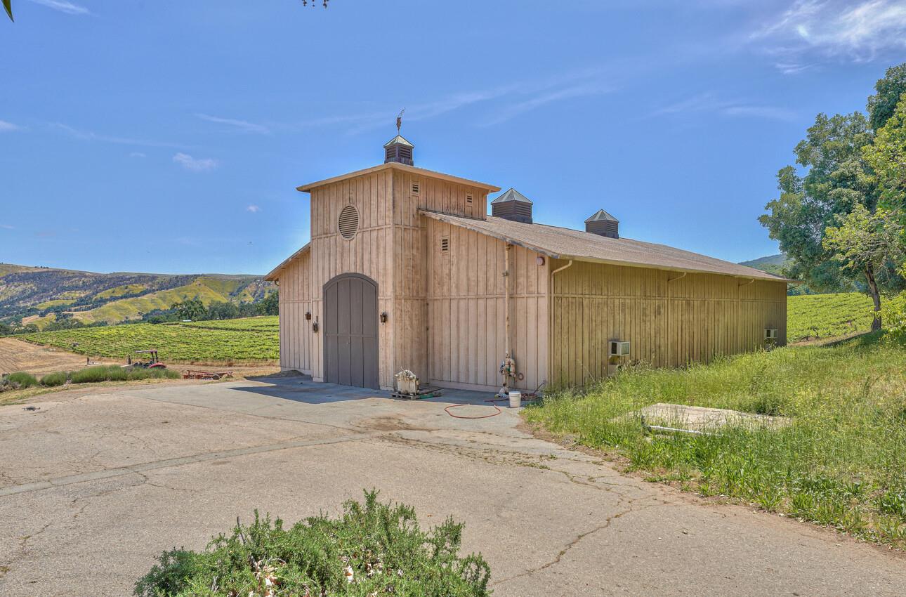 18820 Cachagua Road, CARMEL VALLEY, CA 93924