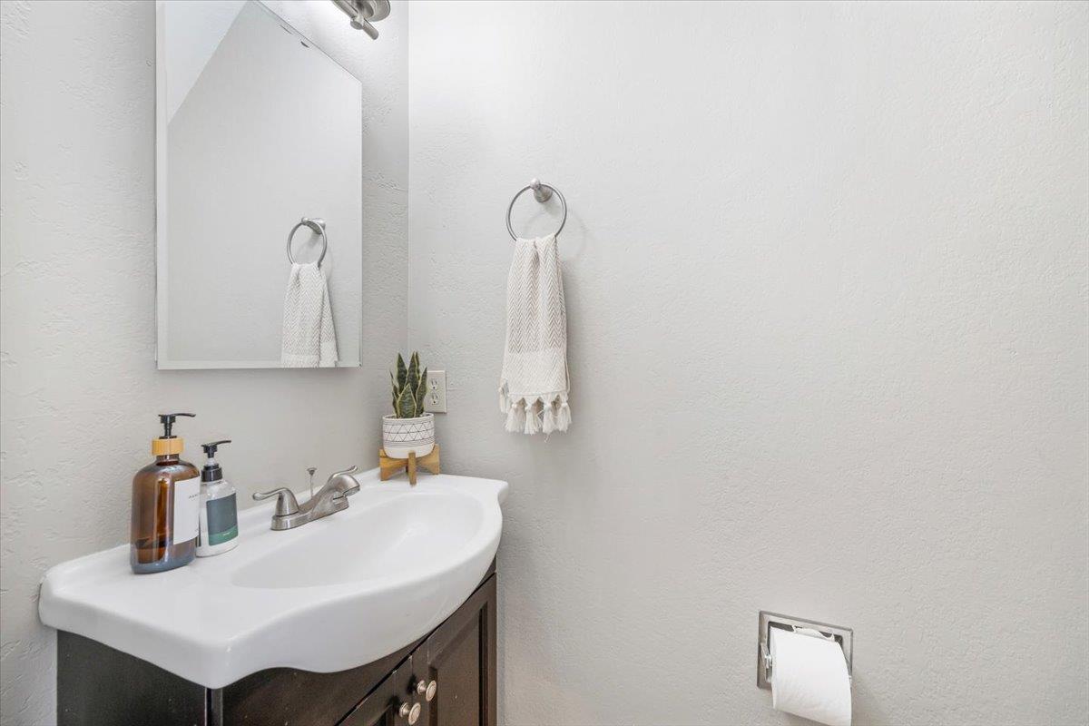 967 Hilby Avenue D, SEASIDE, CA 93955