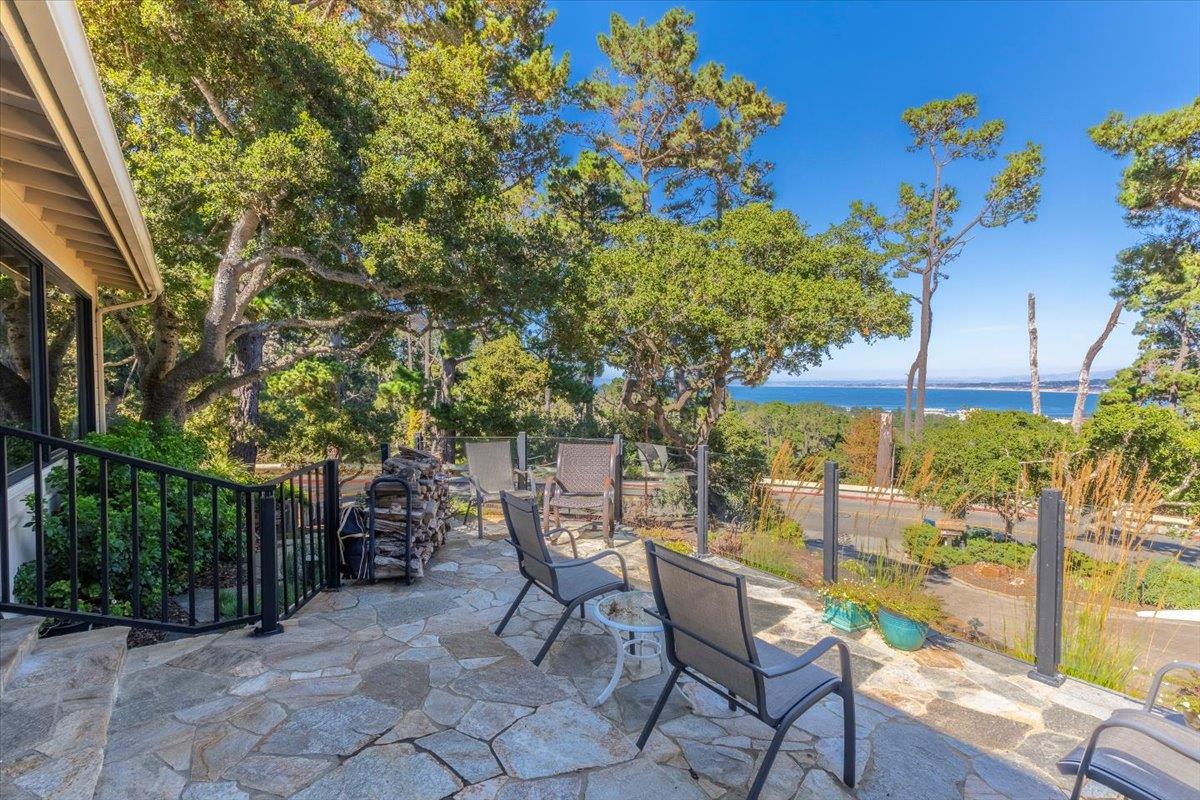 5 Walter Colton DR