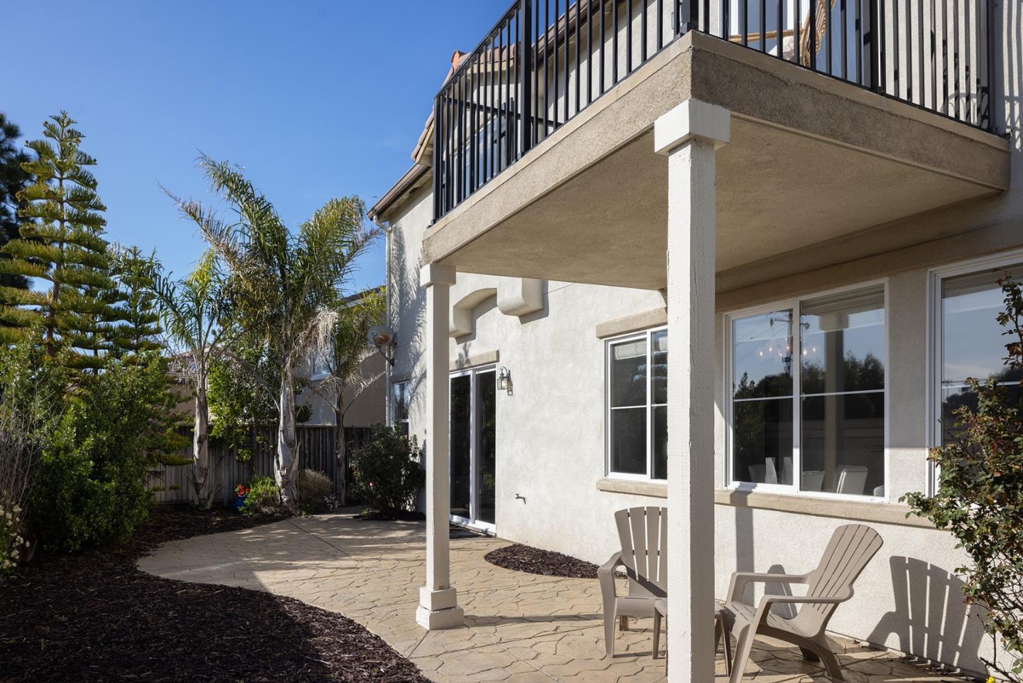 5030 Peninsula Point Drive