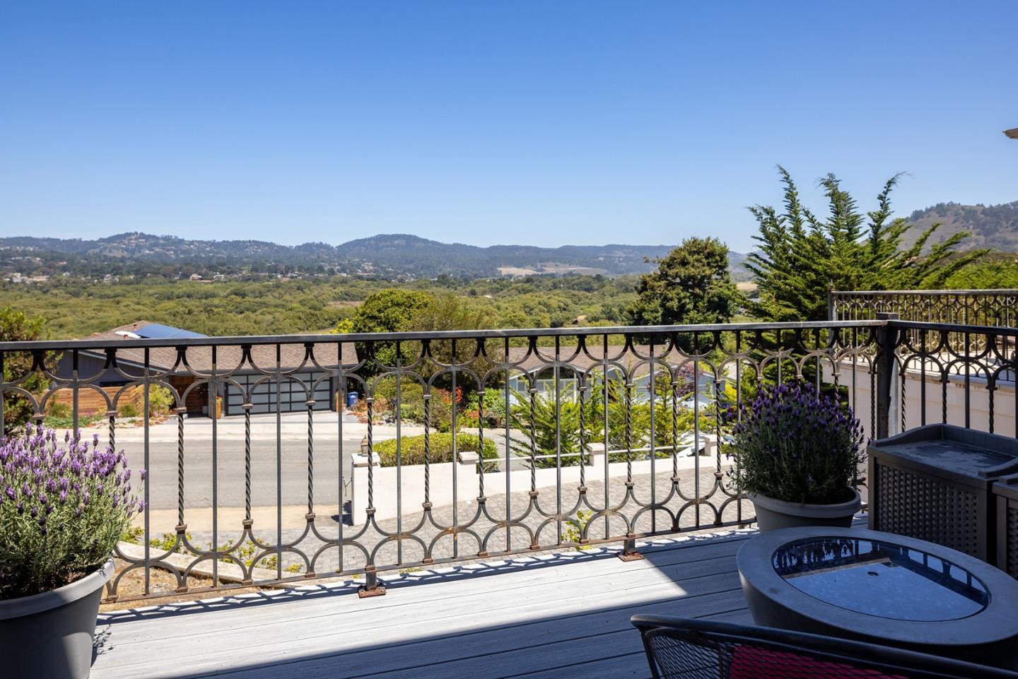 2920 Ribera Road