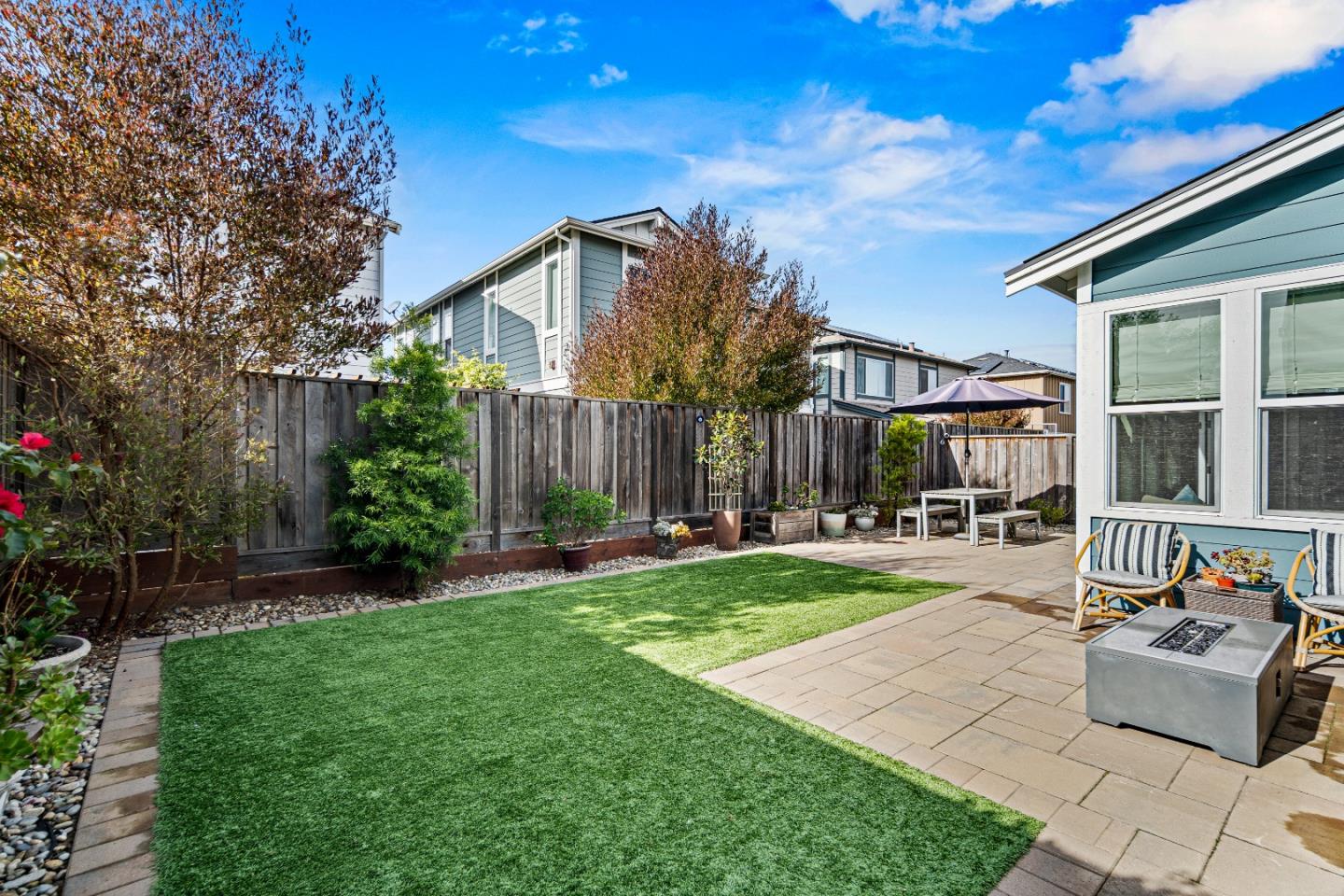 2759 Moonshell LN