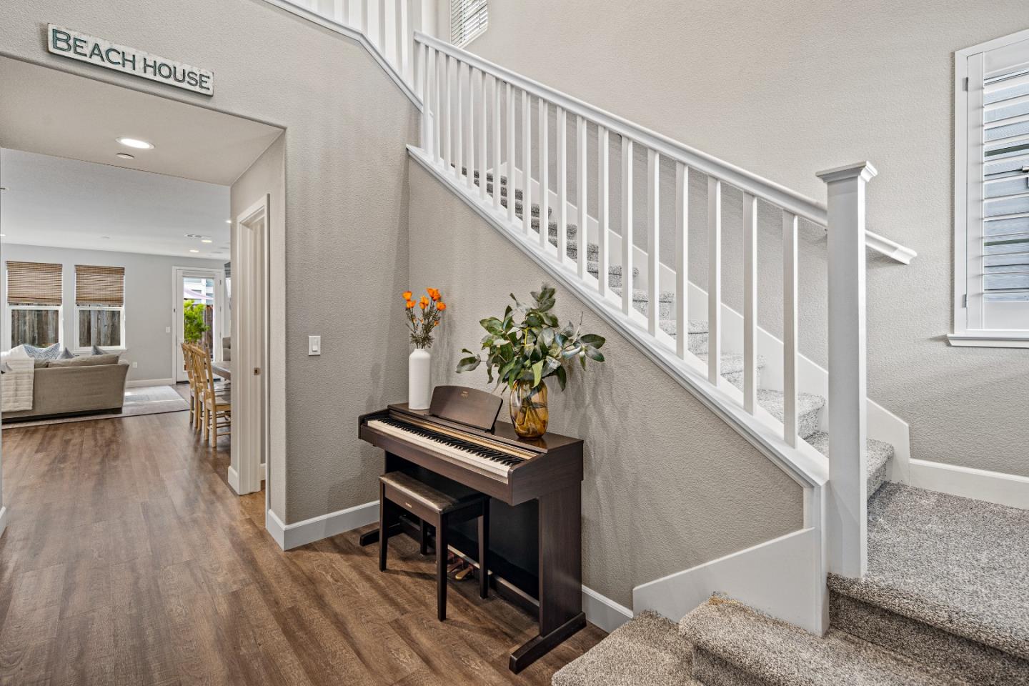 2759 Moonshell LN