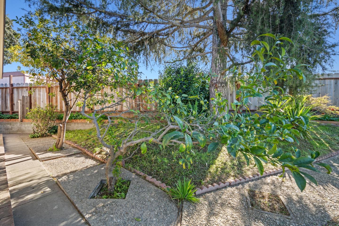 760 Atherton Circle
