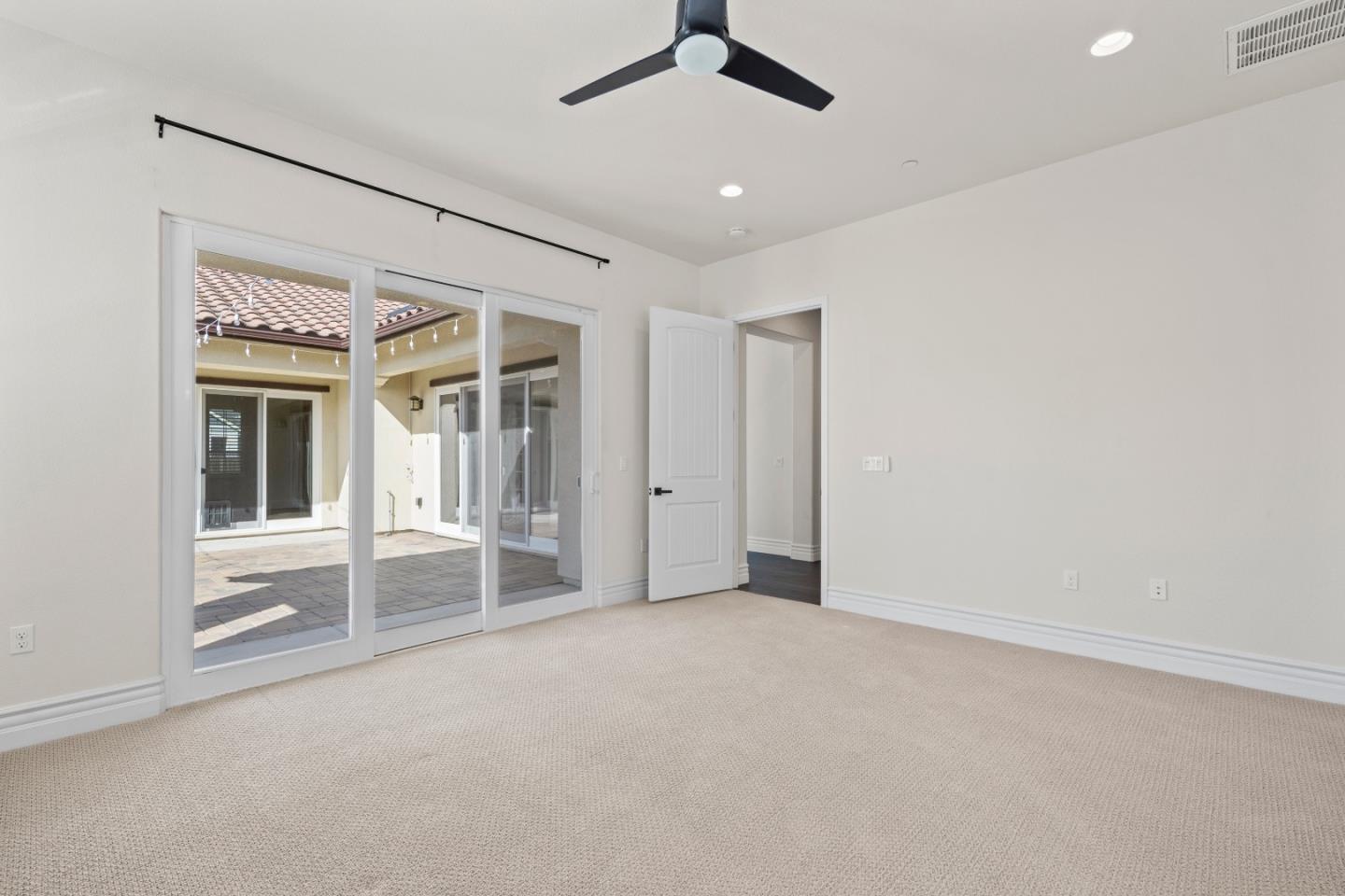 18402 Mcclellan CIR