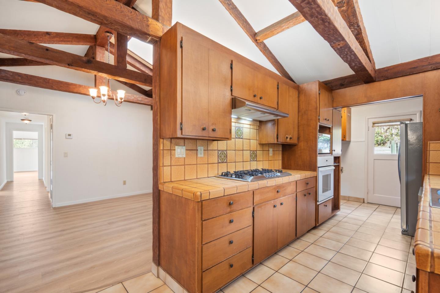 43 Twin Oaks Drive