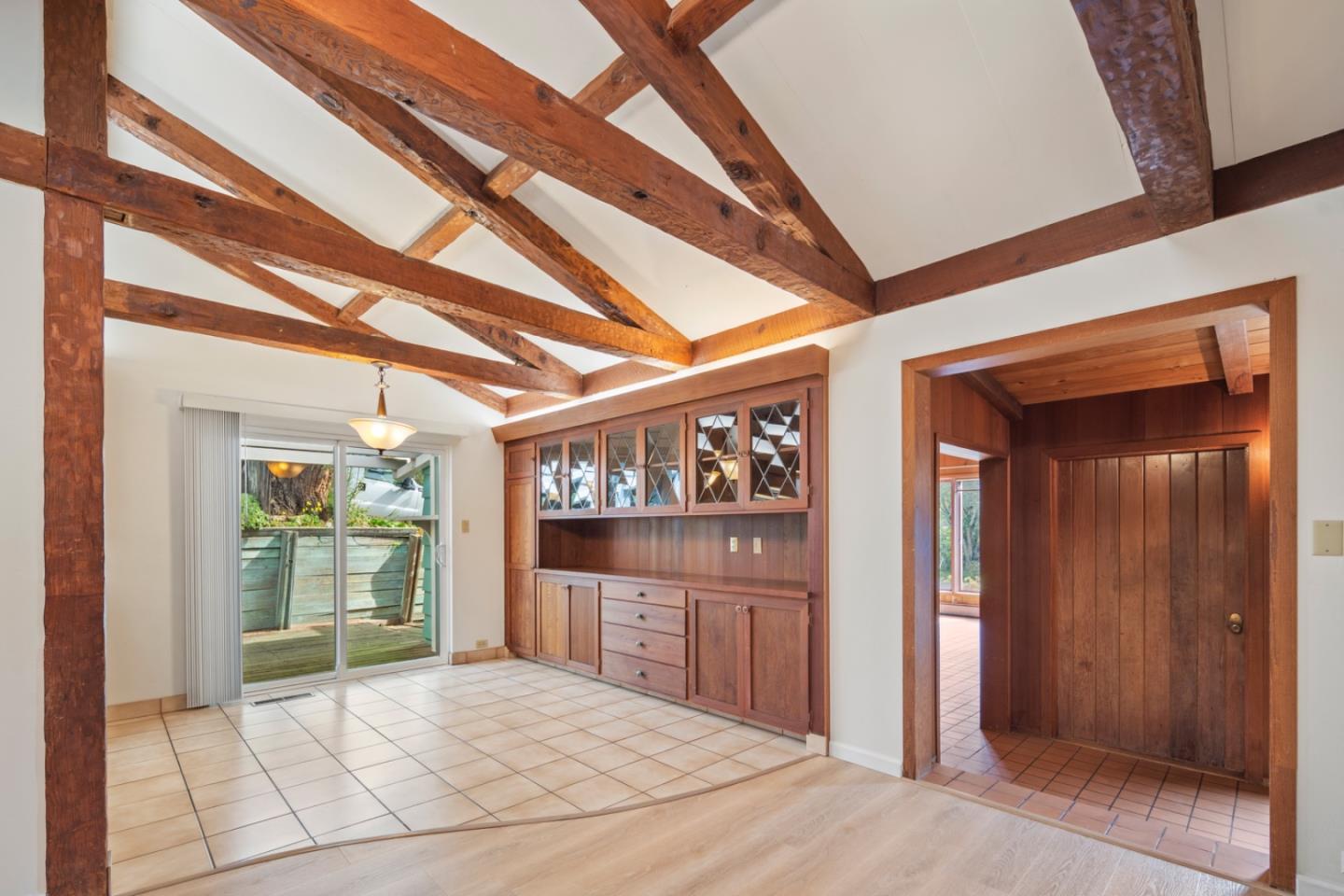 43 Twin Oaks Drive
