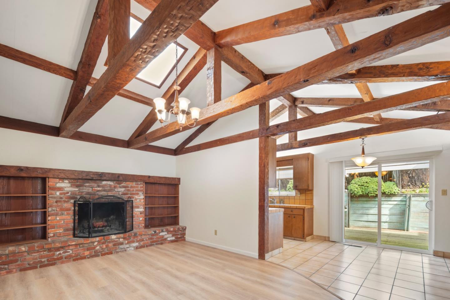 43 Twin Oaks Drive
