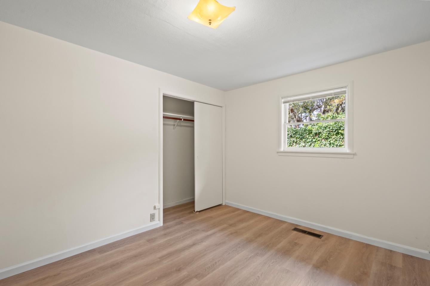 43 Twin Oaks Drive