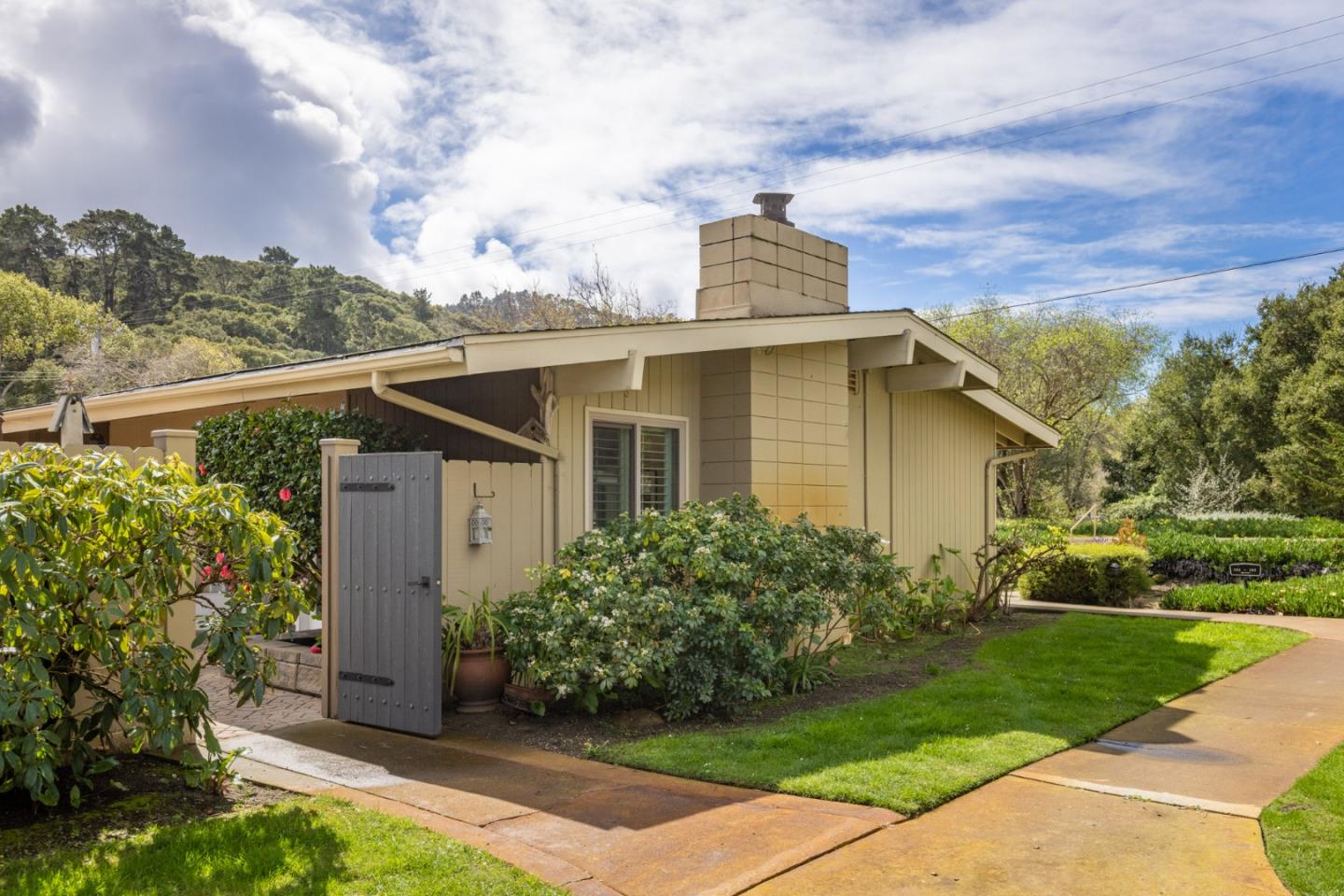 182 Hacienda, CARMEL, CA 93923