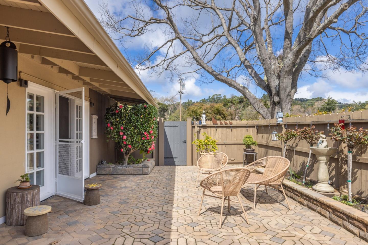 182 Hacienda, CARMEL, CA 93923