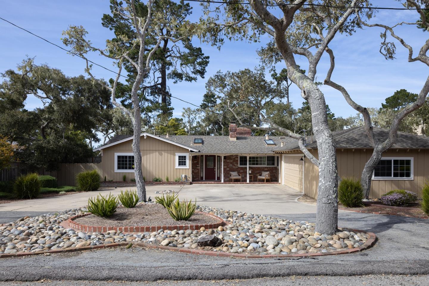 2872 Rancho RD