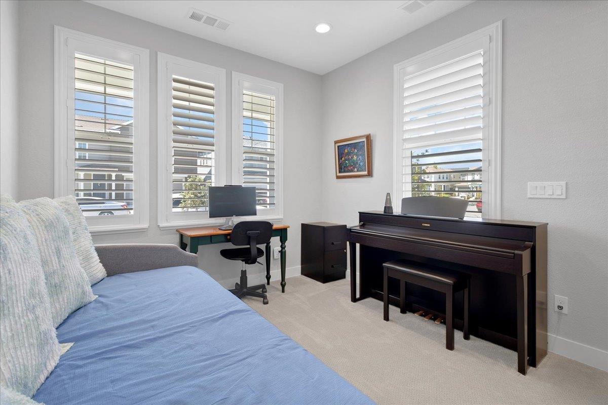 277 Skyview Drive