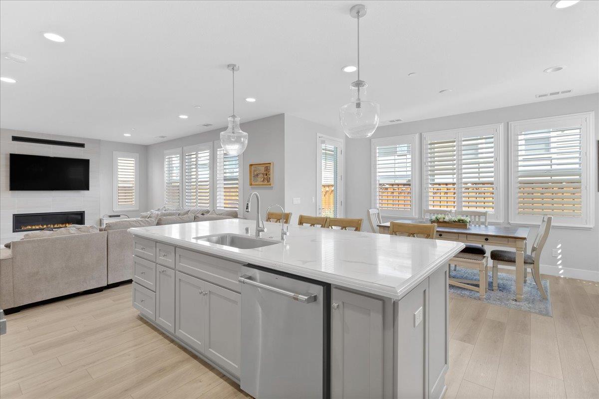 277 Skyview Drive