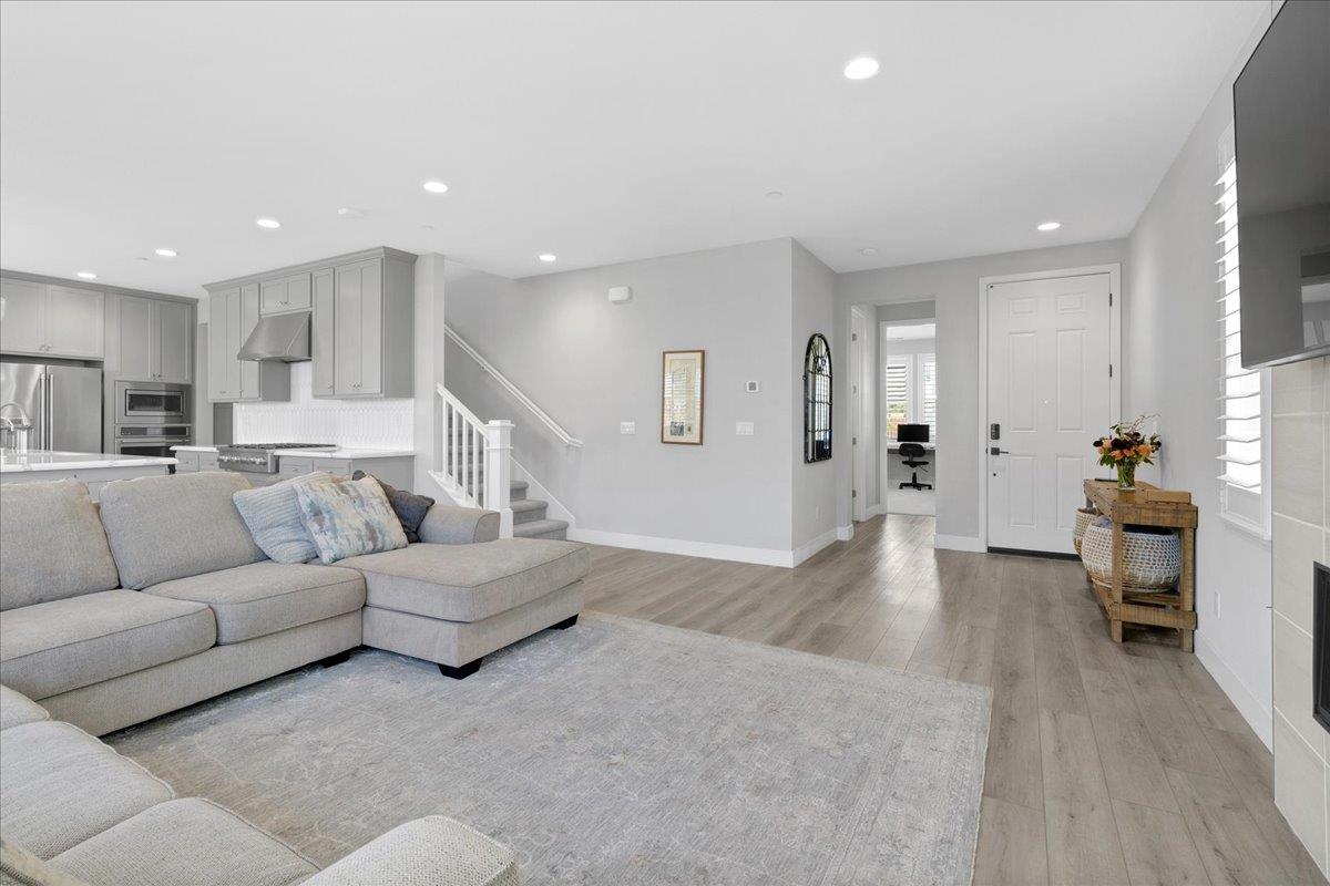 277 Skyview Drive