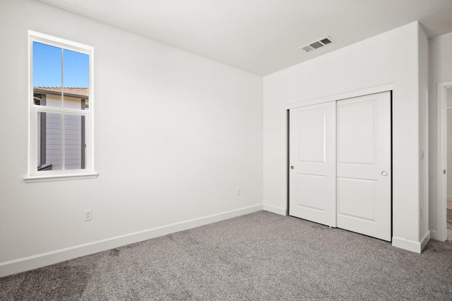 2602 Bluewater CT