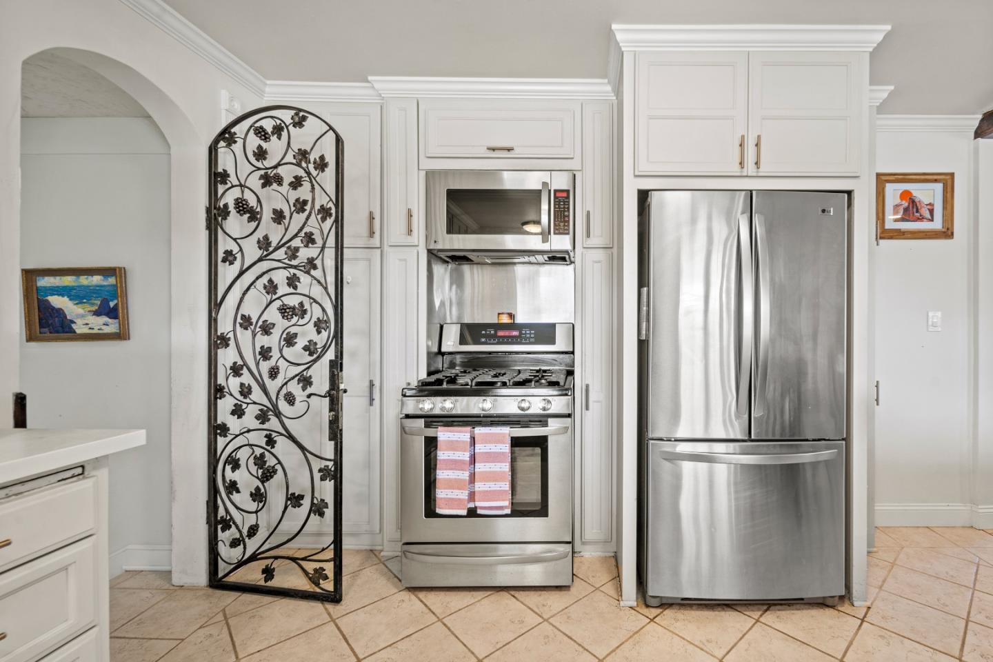 19 Grove Street, SALINAS, CA 93901