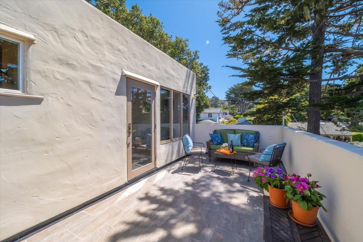 24826 Santa Fe Street, CARMEL, CA 93923