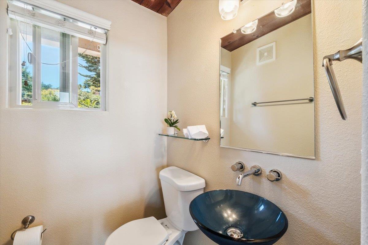 152 Mar Vista DR