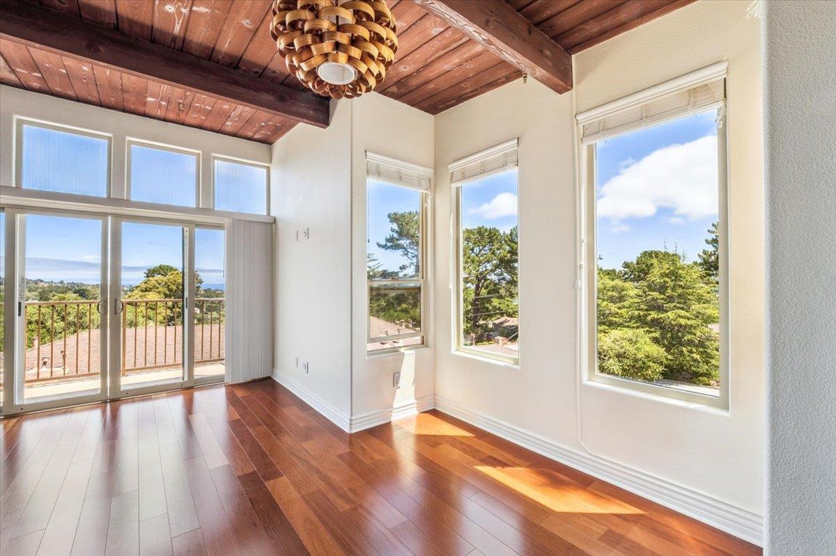 152 Mar Vista DR