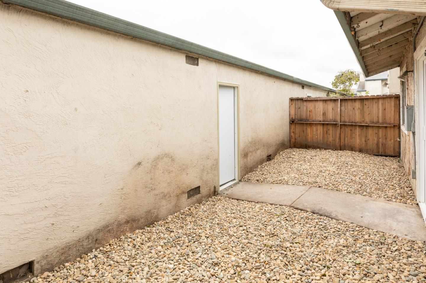 32200 Atlas Way