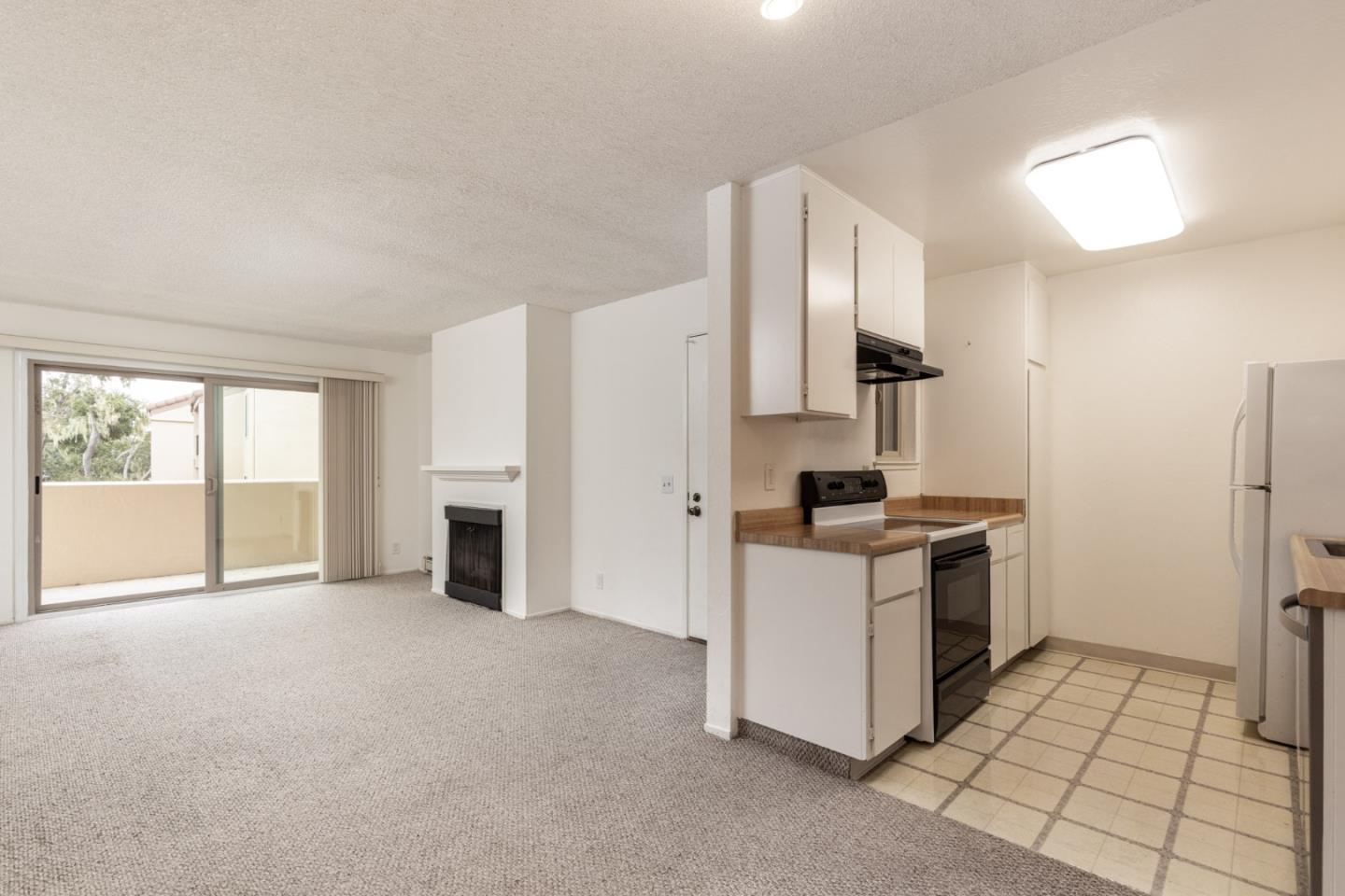 3104 Golden Oaks Lane
