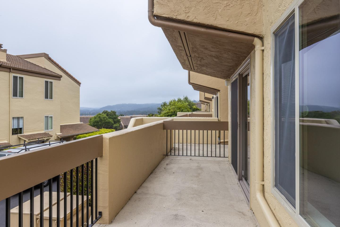 3104 Golden Oaks Lane