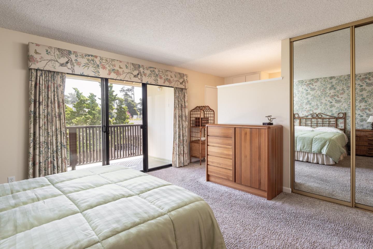 1360 Josselyn Canyon Road 40, MONTEREY, CA 93940