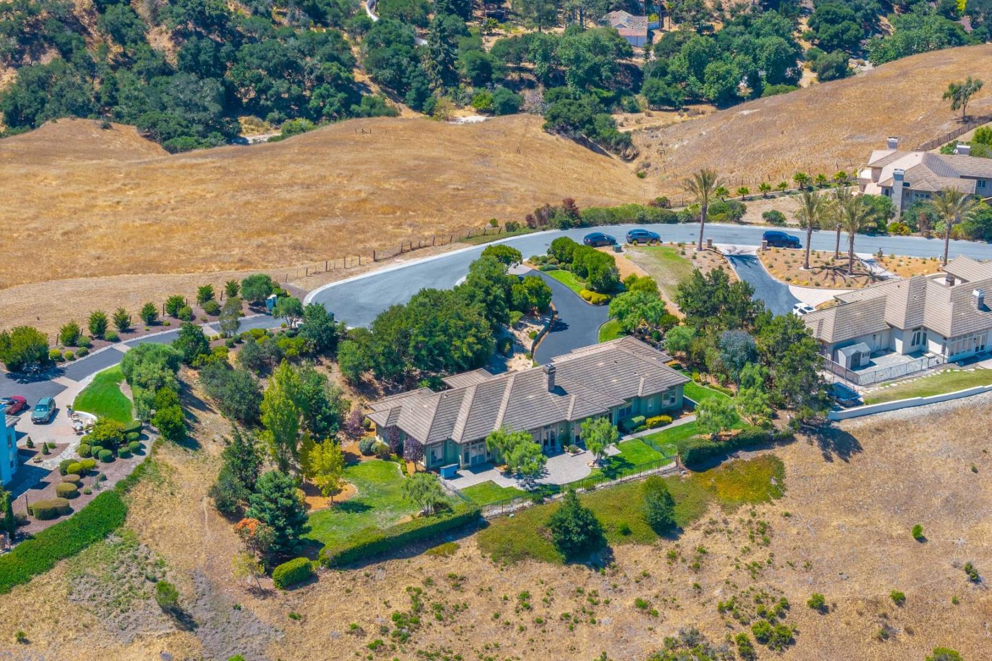 27812 Crowne Point Drive