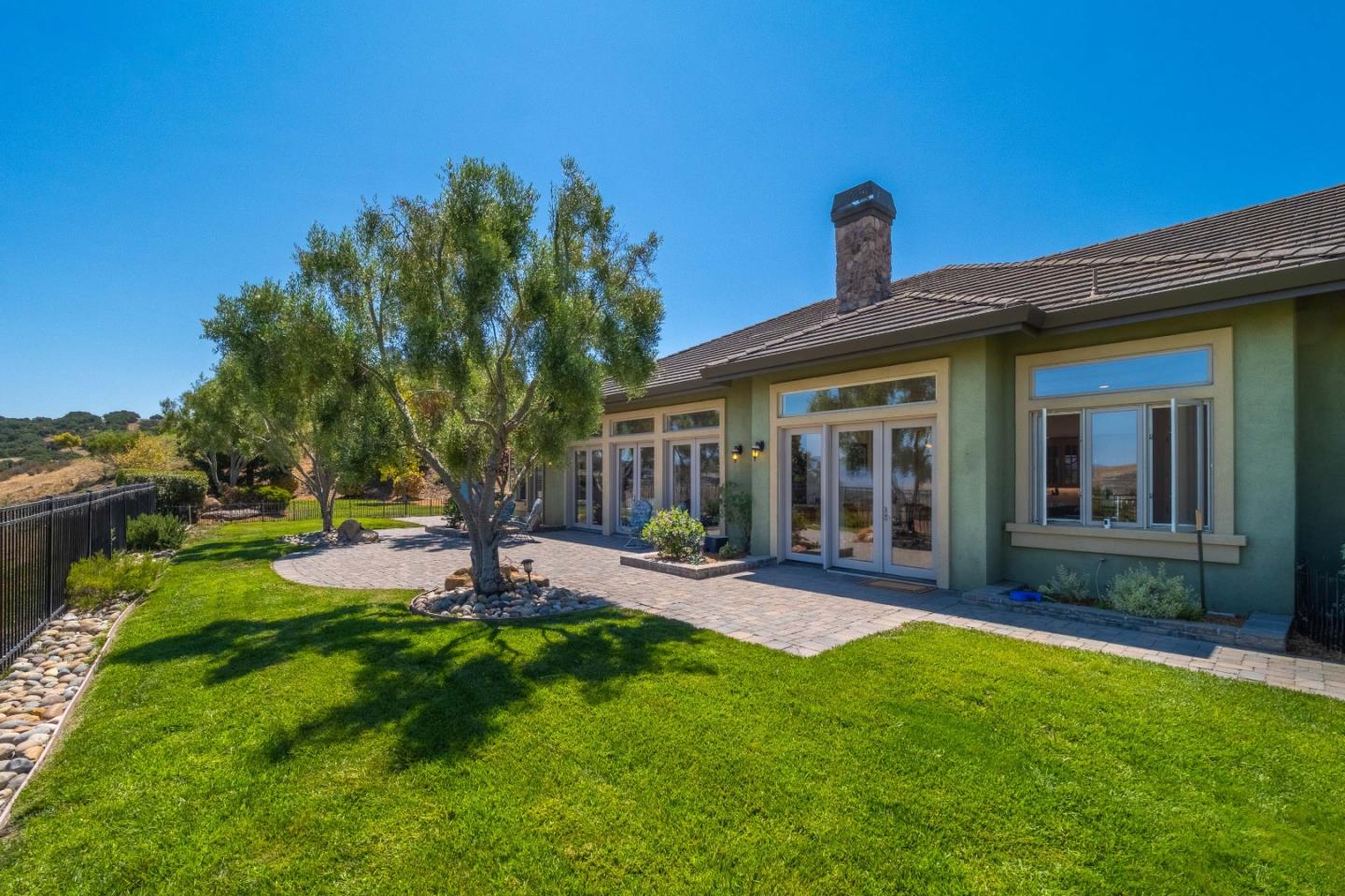 27812 Crowne Point Drive