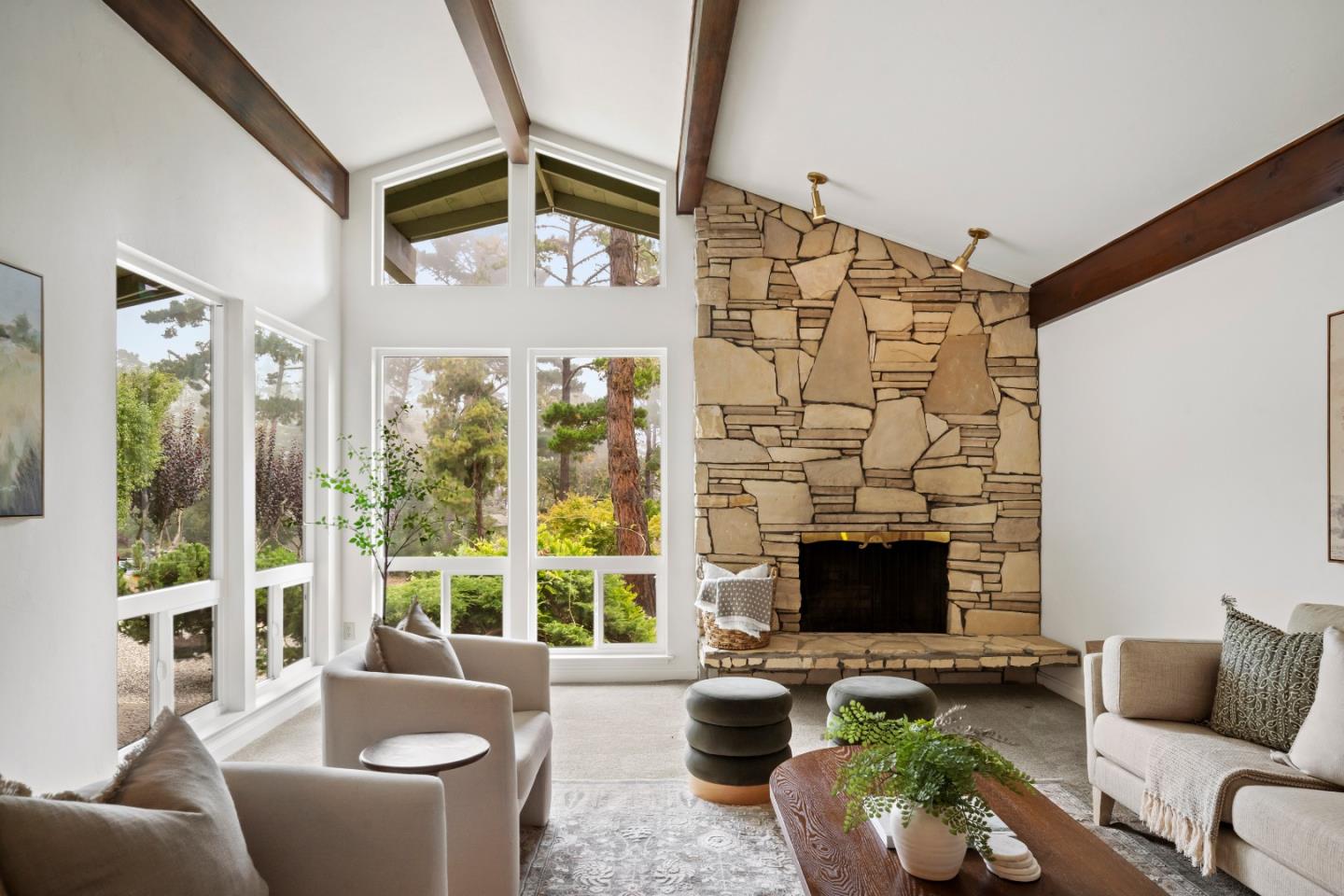 10 Wyndemere Vale, MONTEREY, CA 93940