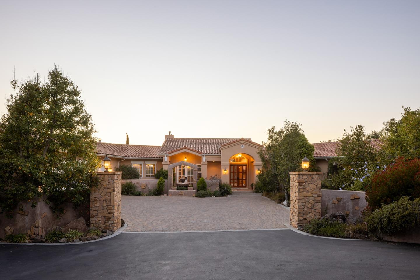 25440 Boots Road, MONTEREY, CA 93940