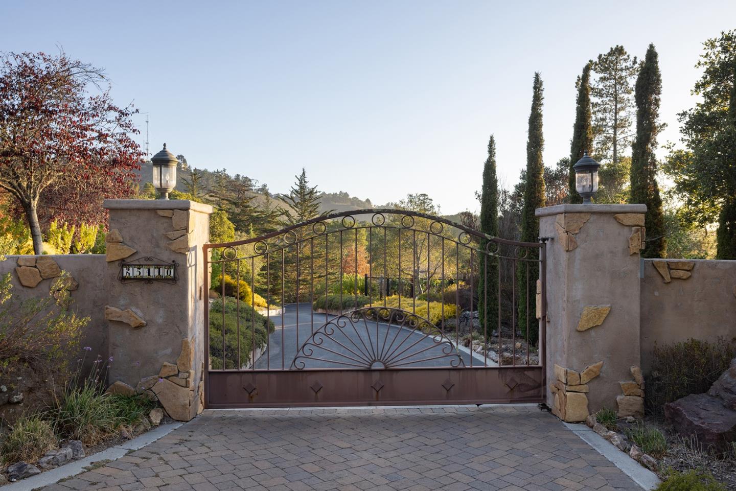 25440 Boots Road, MONTEREY, CA 93940